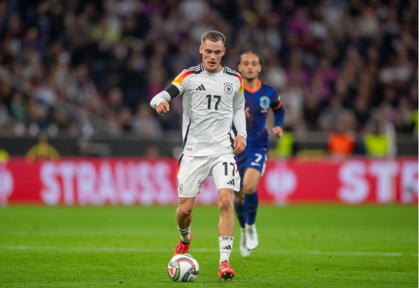 亚的期待 亚的期待