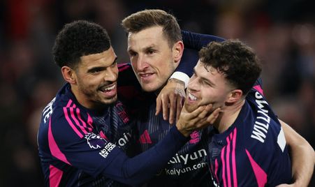 的压制下 的压制下